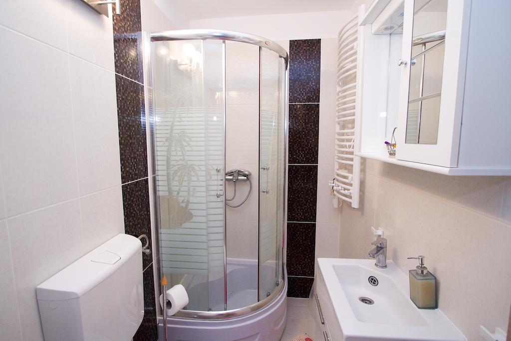 Apartments Crvena Orhideja Split Bilik gambar
