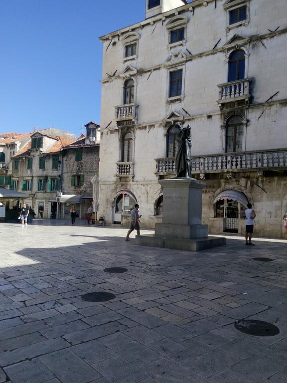 Apartments Crvena Orhideja Split Luaran gambar