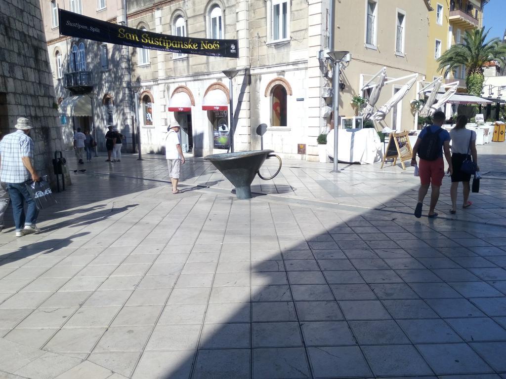 Apartments Crvena Orhideja Split Luaran gambar