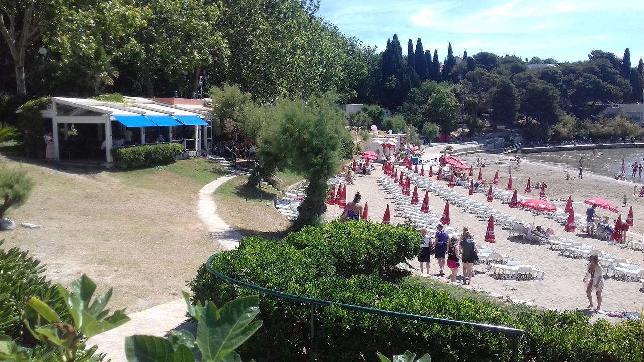 Apartments Crvena Orhideja Split Luaran gambar